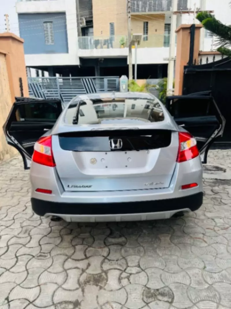 Honda Crosstour   - 2014