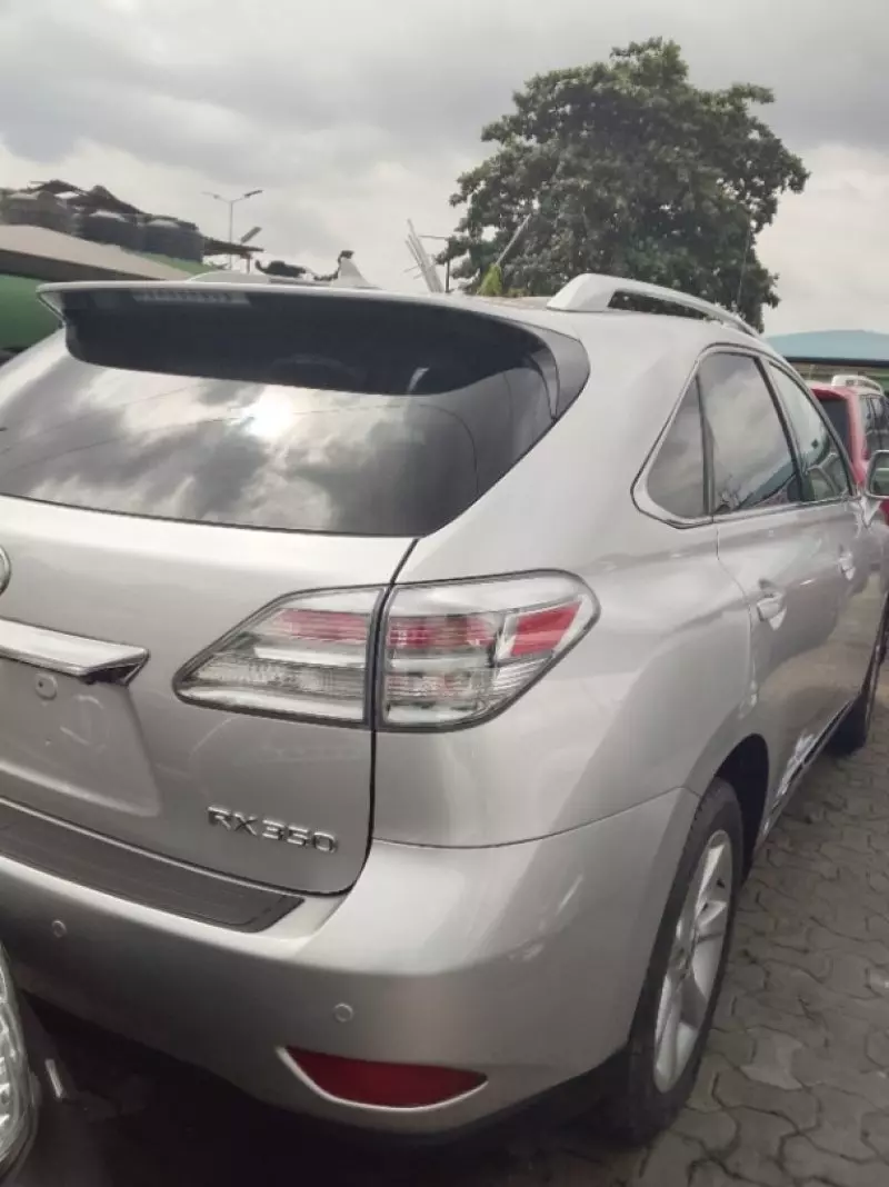 Lexus RX 350   - 2011