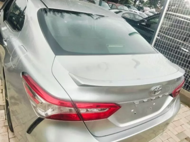 Toyota Camry   - 2019