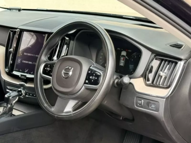 Volvo XC60   - 2018
