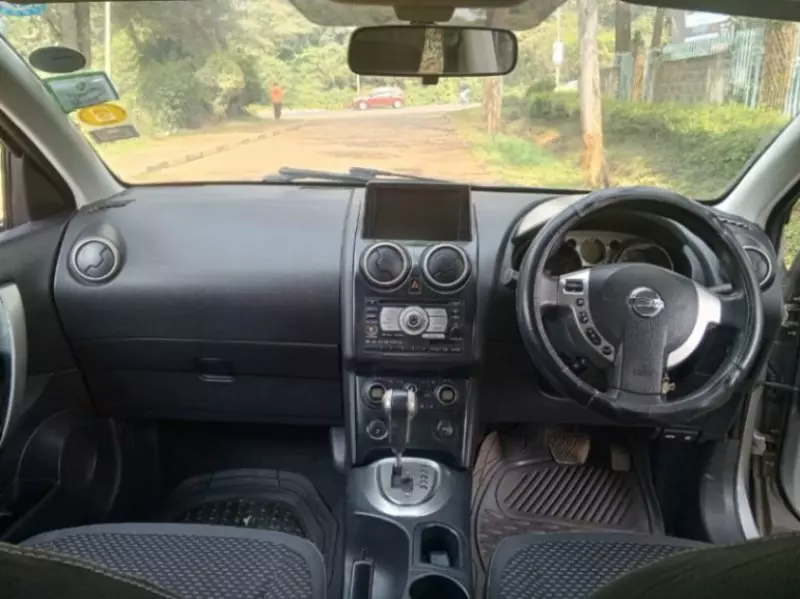 Nissan Dualis    - 2008