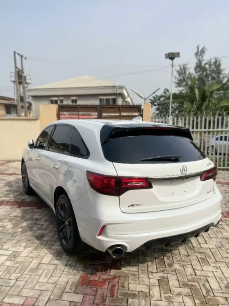 Acura MDX   - 2020