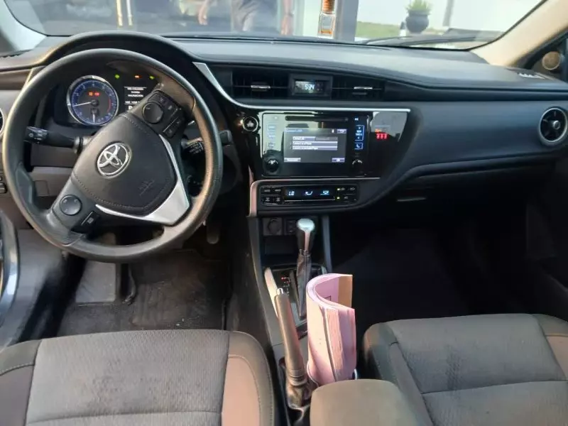 Toyota Corolla   - 2018