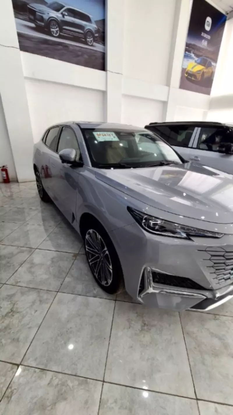 CHANGAN Uni-k   - 2026
