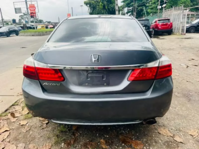 Honda Accord   - 2013