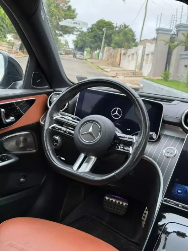 Mercedes-Benz C 300   - 2024