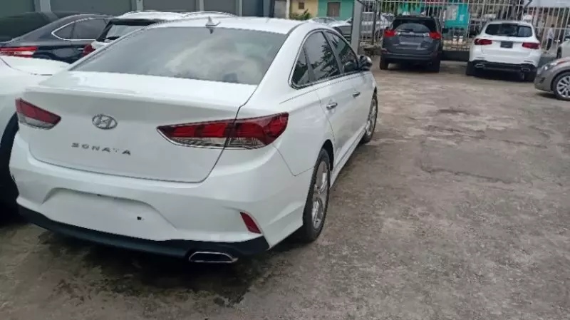 Hyundai Sonata   - 2018