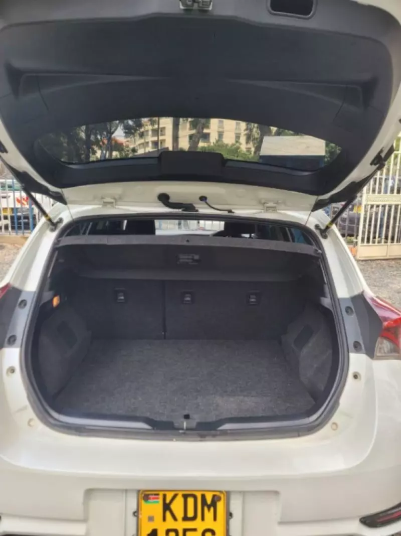 Toyota Auris   - 2018
