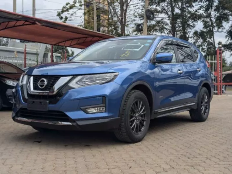 Nissan X-Trail   - 2018