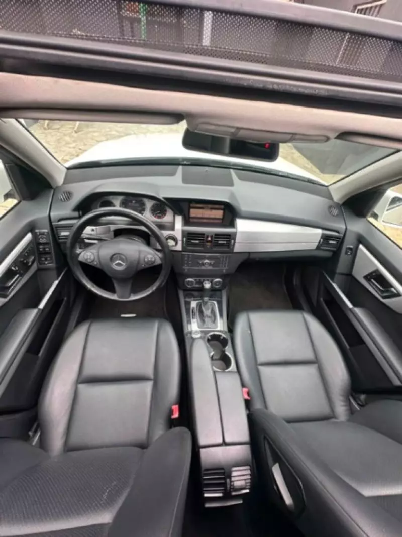 Mercedes-Benz GLK 350   - 2010