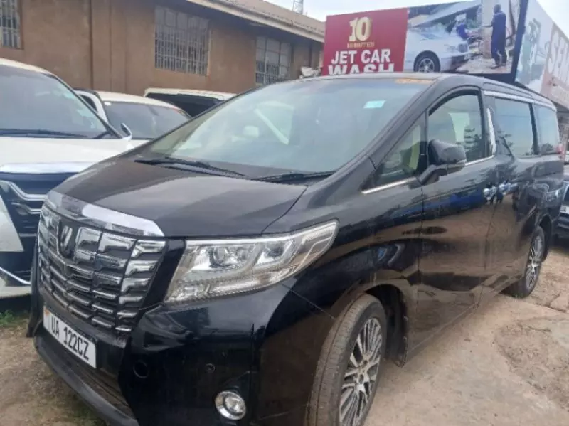 Toyota Alphard   - 2012