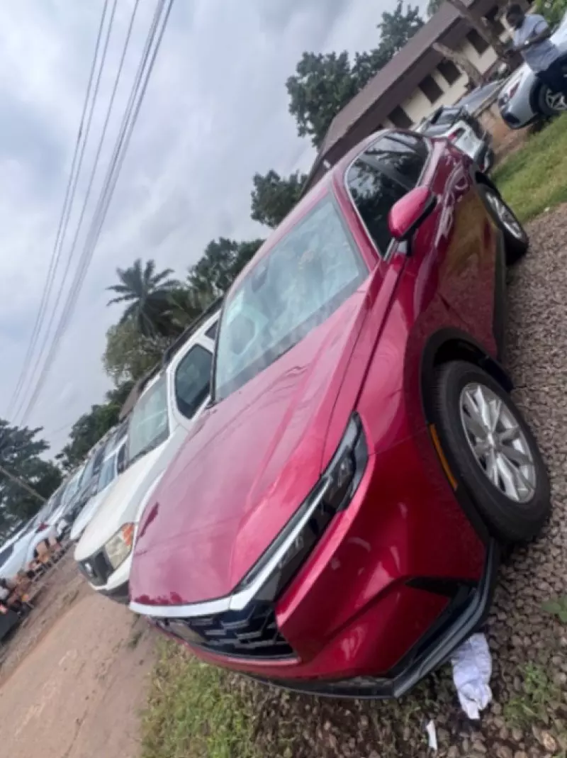 Honda CR-V   - 2025