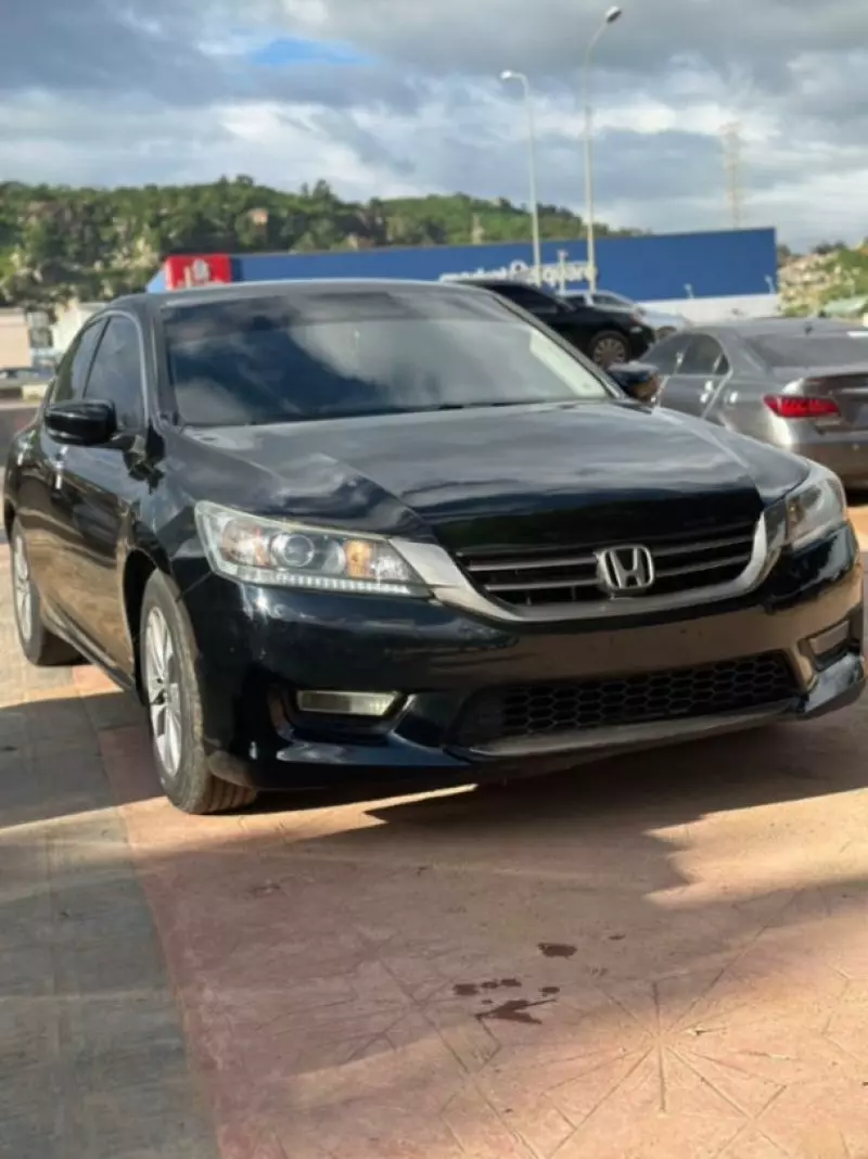 Honda Accord   - 2014