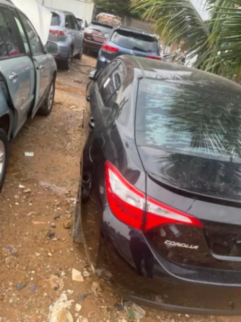 Toyota Corolla   - 2014