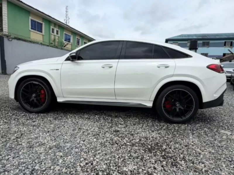 Mercedes-Benz GLE-Class   - 2022