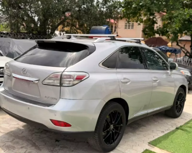 Lexus RX 350 - 2011