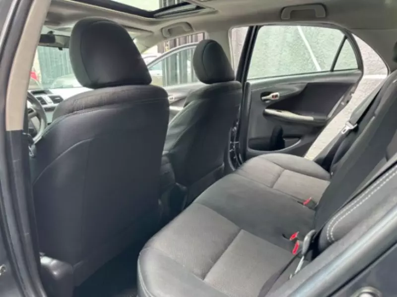 TOYOTA corolla   - 2012