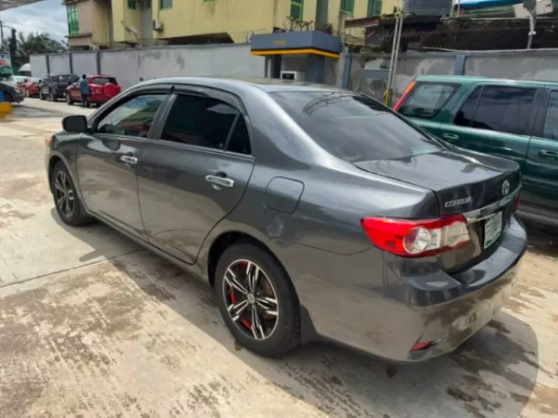 TOYOTA Corolla   - 2013