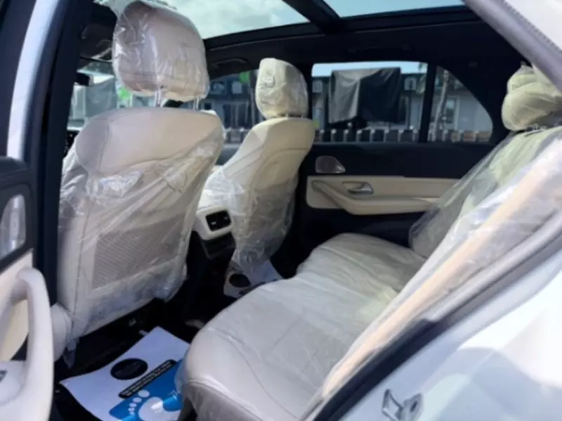 Mercedes-Benz GLE-Class   - 2021