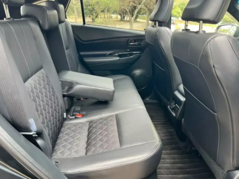 TOYOTA Harrier   - 2019