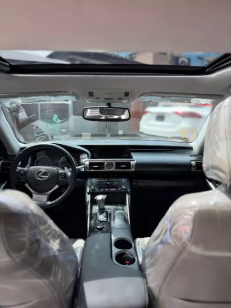 Lexus IS - 2014