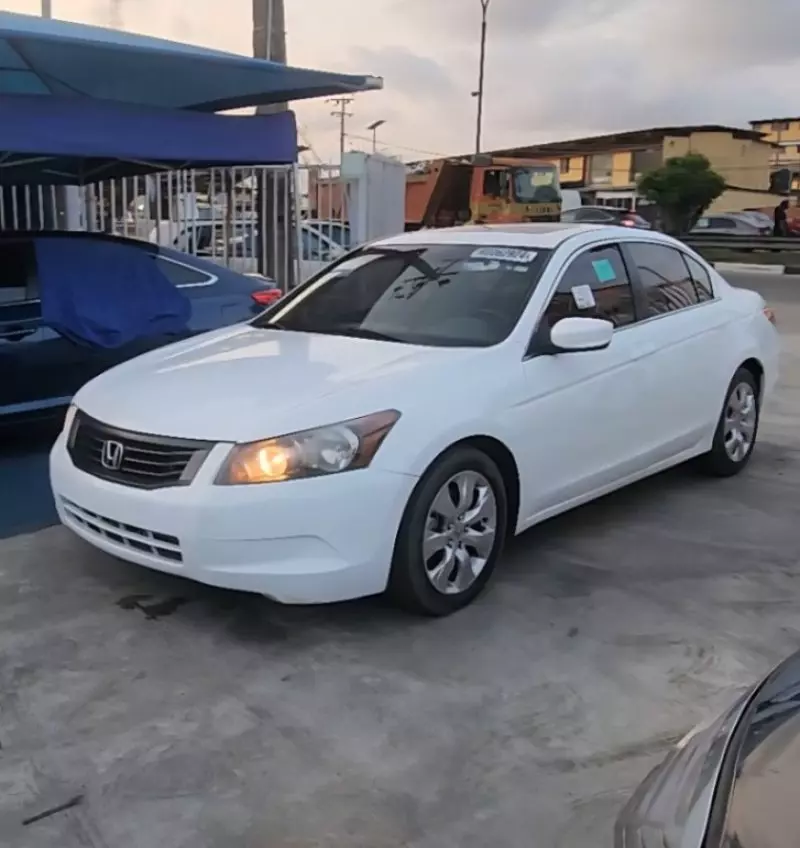 Honda Accord   - 2008