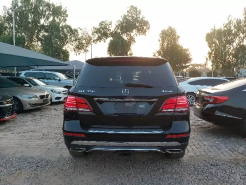 Mercedes-Benz GLE 350   - 2016