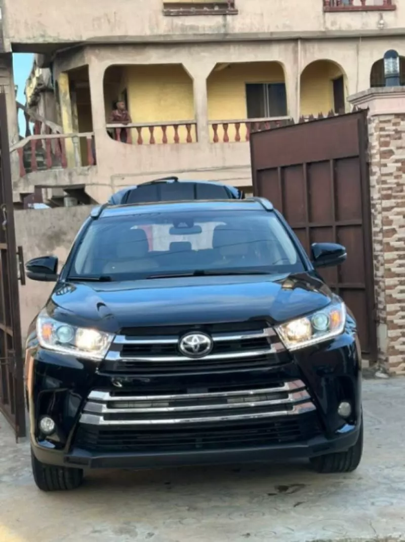 Toyota Highlander - 2017