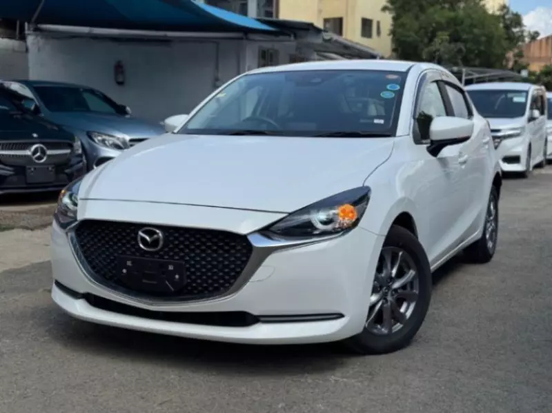 Mazda Demio   - 2018