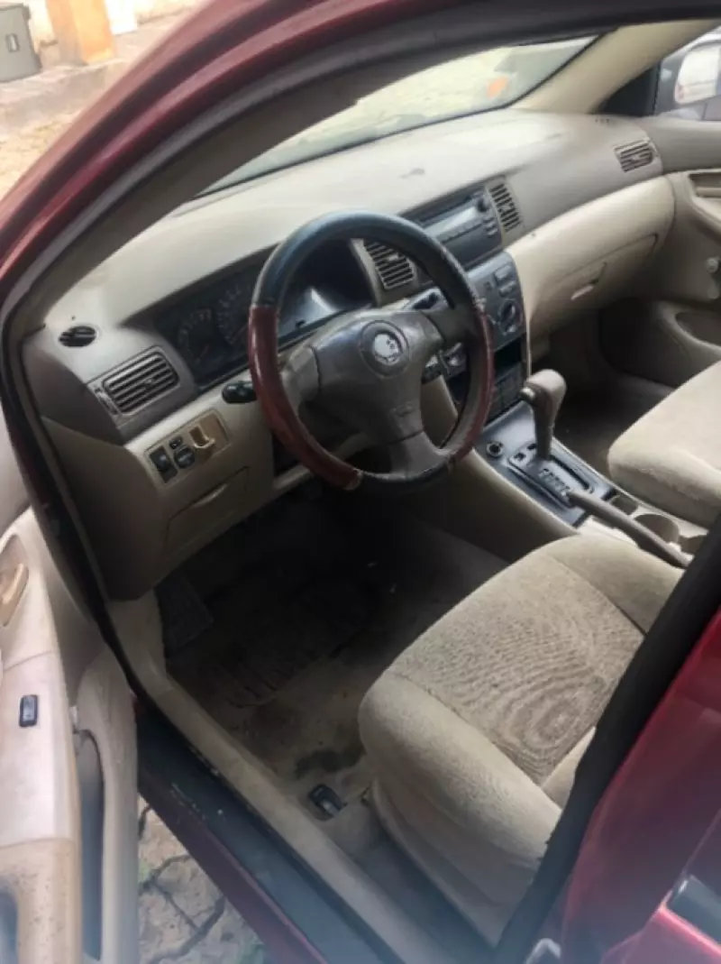 TOYOTA Corolla   - 2004