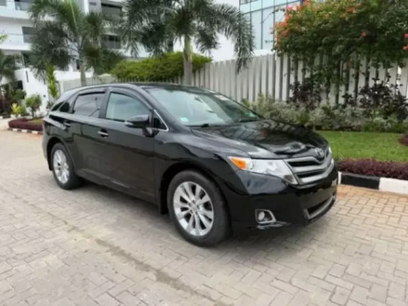 TOYOTA Venza   - 2013