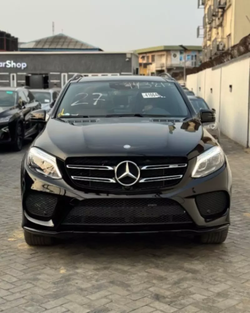 Mercedes-Benz GLE 43 AMG   - 2017