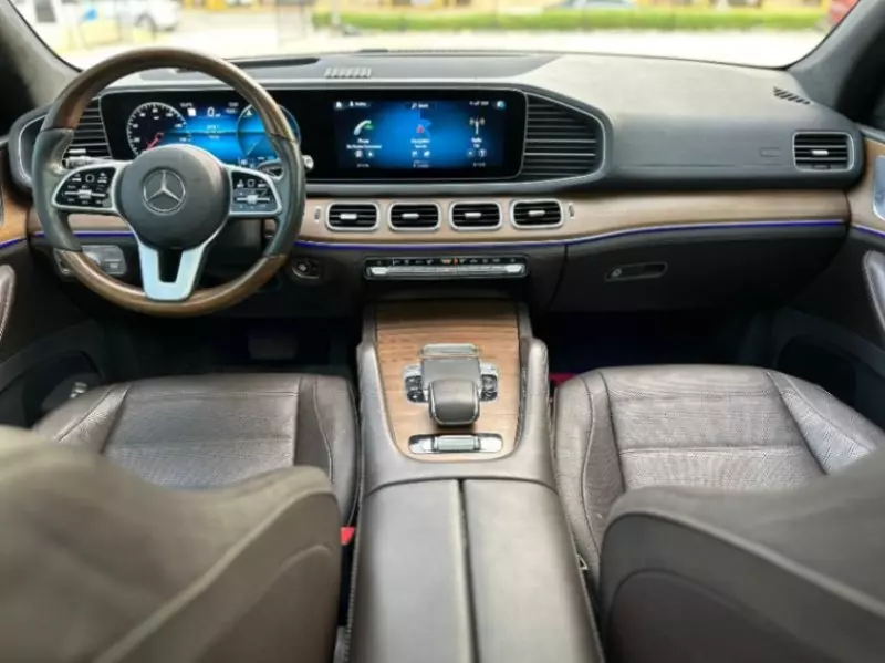 Mercedes-Benz GLE-Class   - 2020