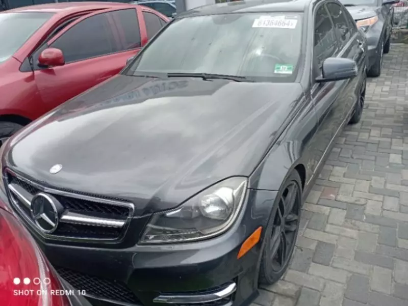 Mercedes-Benz C 300   - 2013
