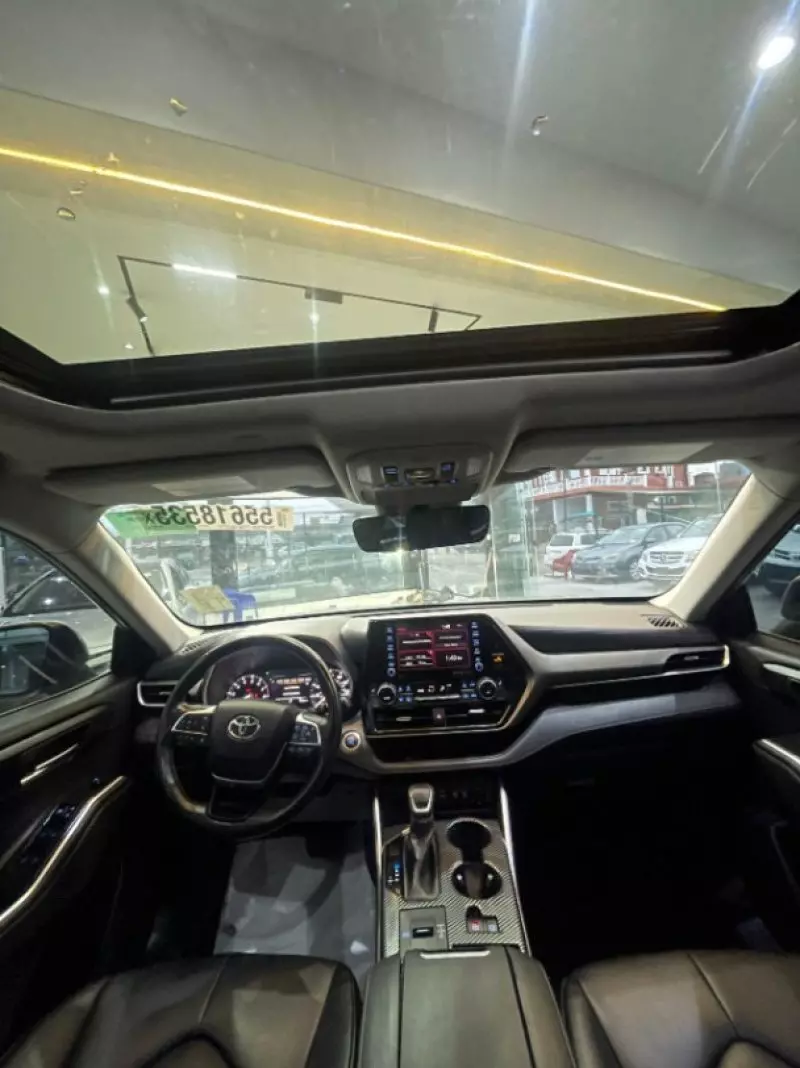 Toyota Highlander - 2020