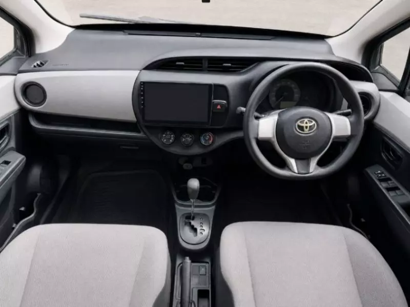 TOYOTA Vitz   - 2014