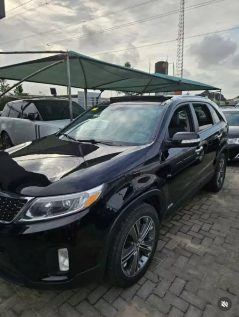 KIA Sorento   - 2014