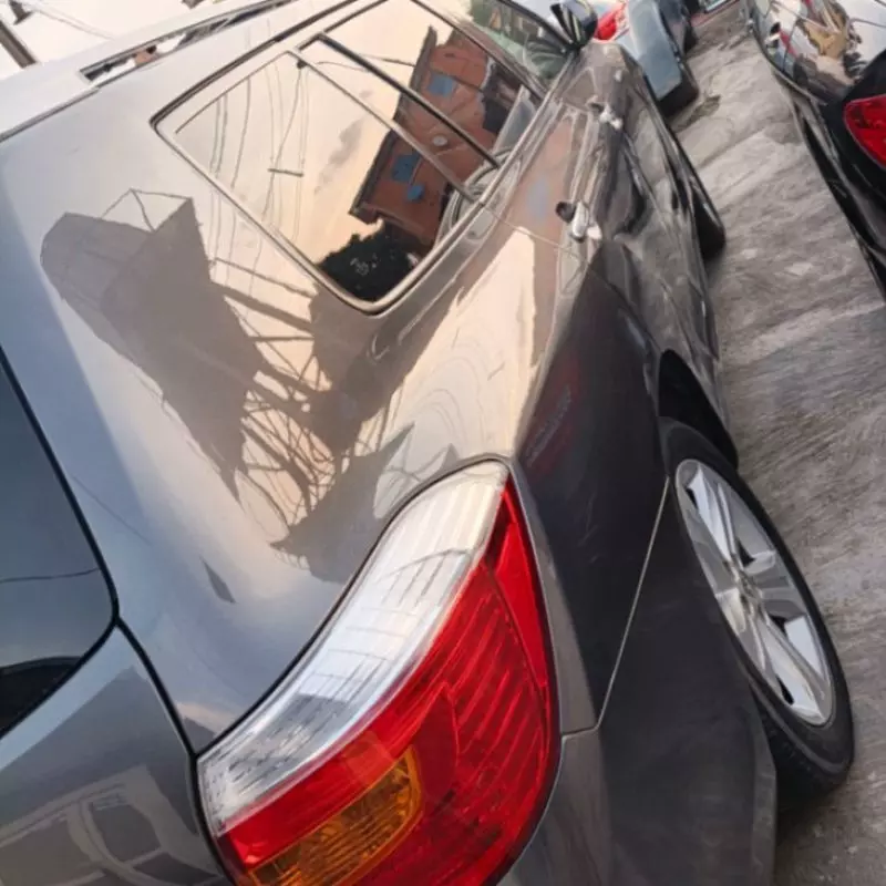 Toyota Highlander   - 2009