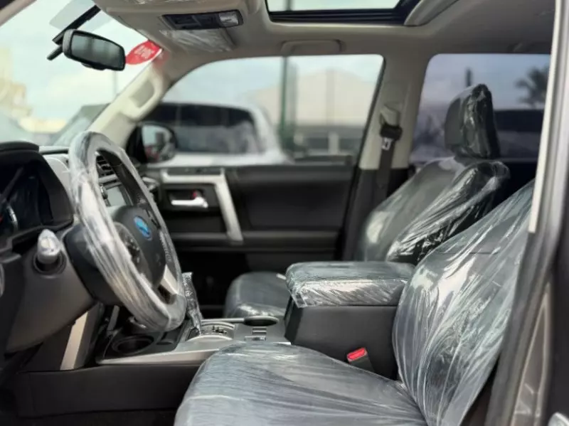 TOYOTA 4-Runner   - 2018