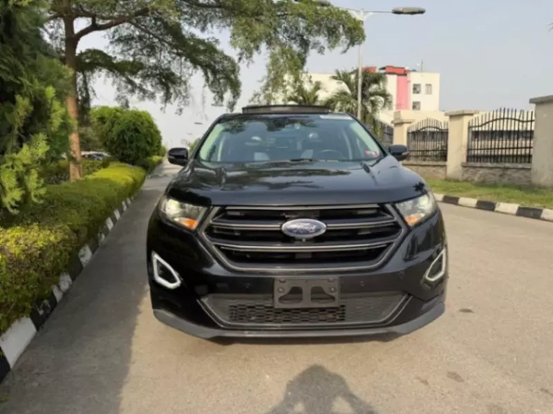 Ford Edge   - 2015