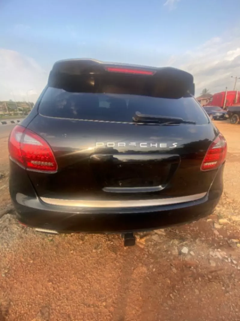 PORSCHE Cayenne   - 2010