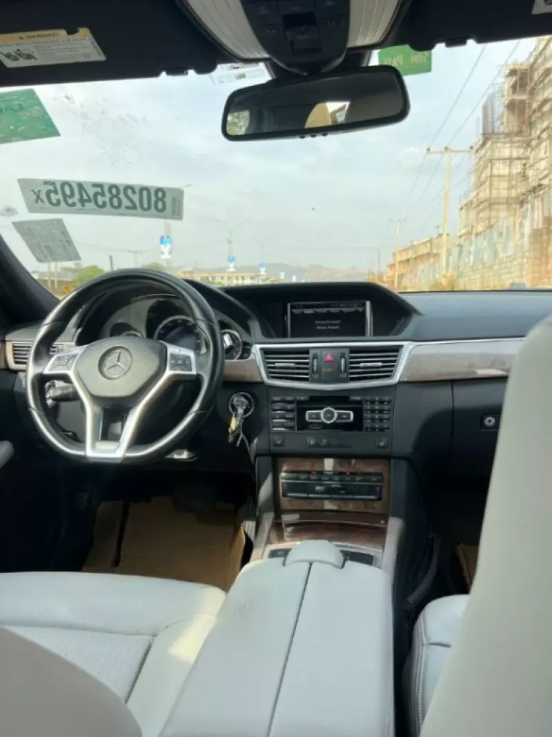 Mercedes-Benz E-Class   - 2013