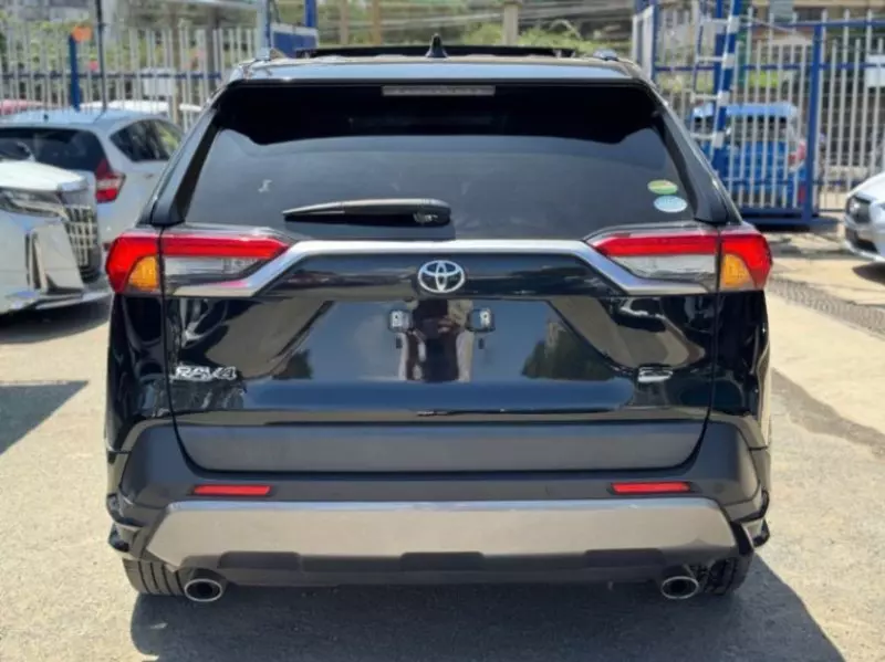 Toyota RAV 4   - 2019