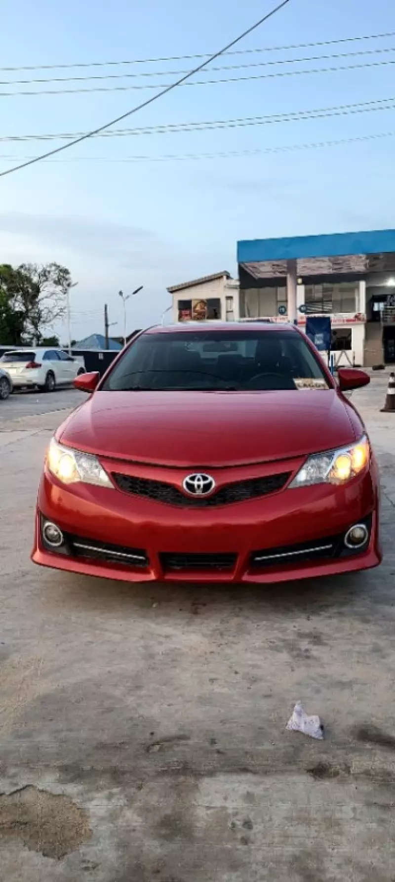 Toyota Camry   - 2013