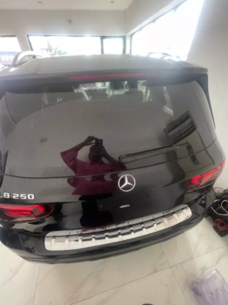 Mercedes-Benz 250   - 2020