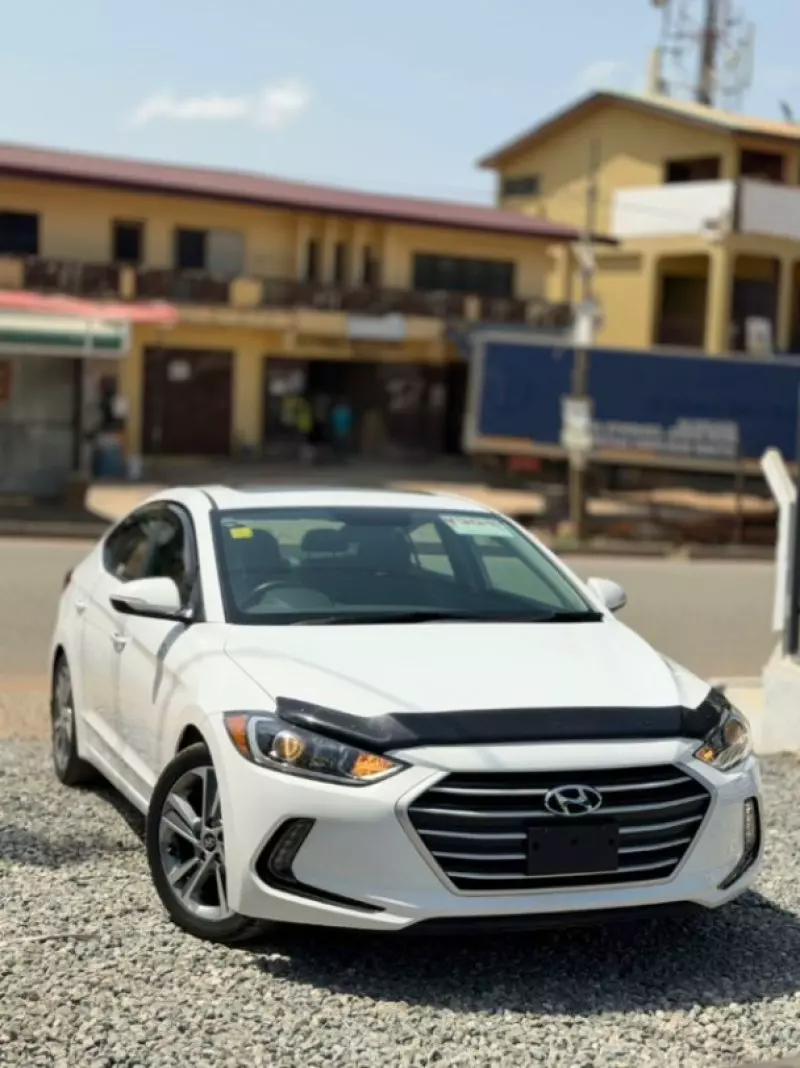 Hyundai Elantra - 2017