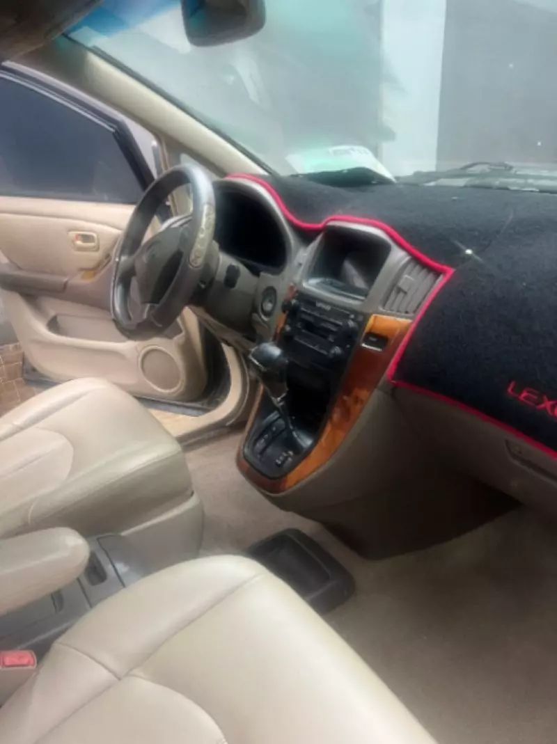 Lexus RX 300   - 2000