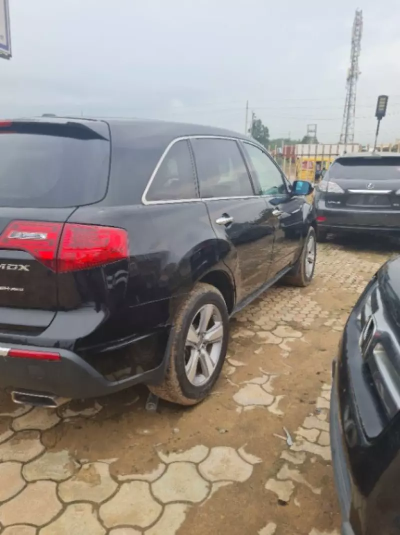 Acura MDX   - 2012