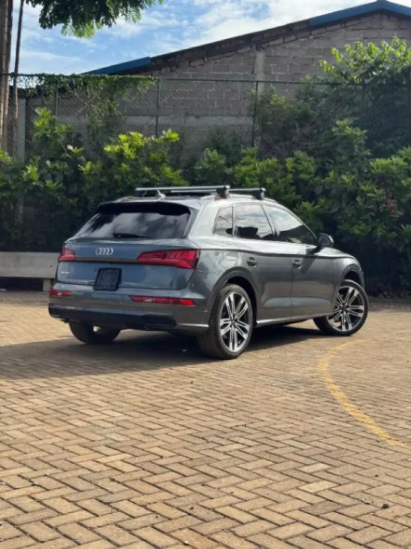 Audi SQ5   - 2018