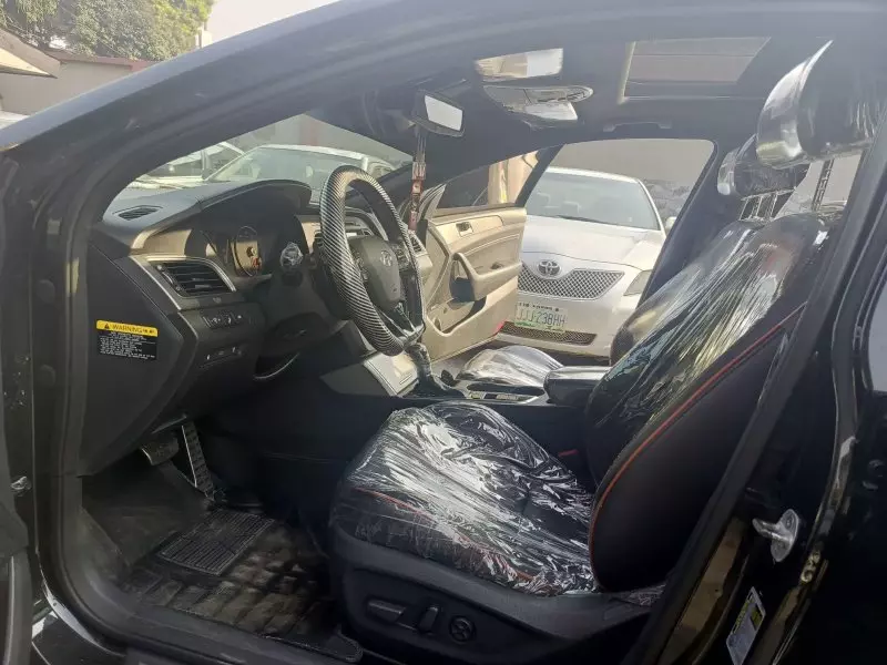 Hyundai Sonata   - 2015